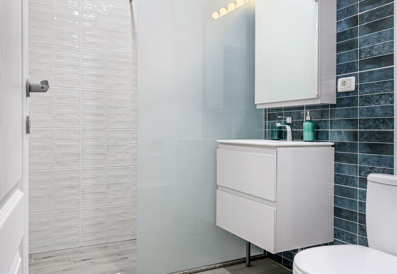 Apartment in Brasov - Quiet Apartment Near Brasov Old Town – Agriselor Street