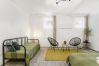 Apartment in Brasov - Cozy Studio Near Brasov Old Town – Agriselor Street
