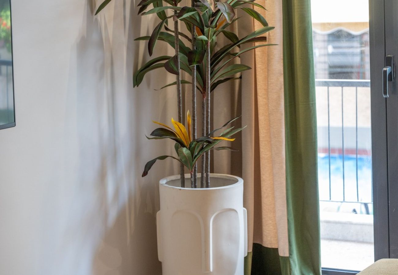 Apartment in Athens - Marathonos A1