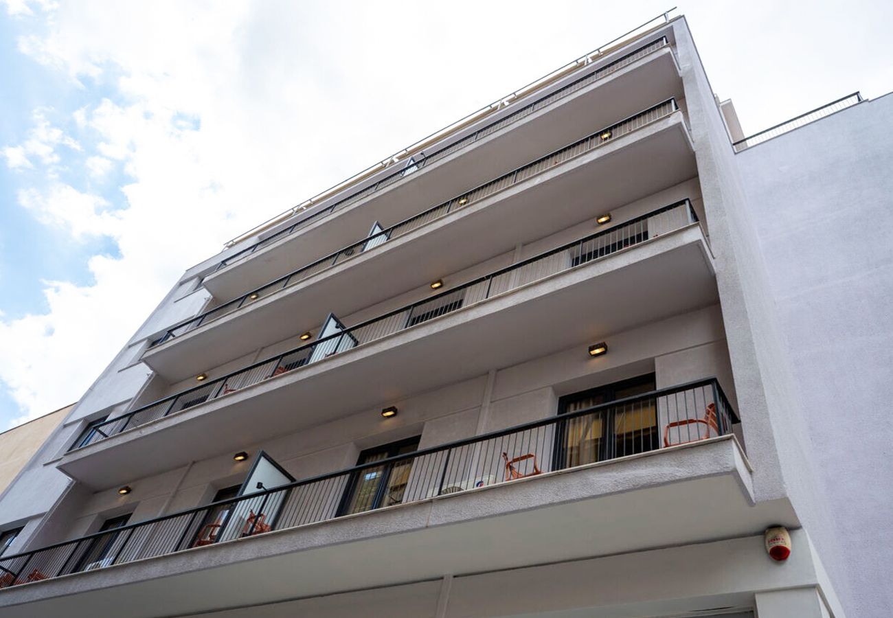 Apartment in Athens - Marathonos A2