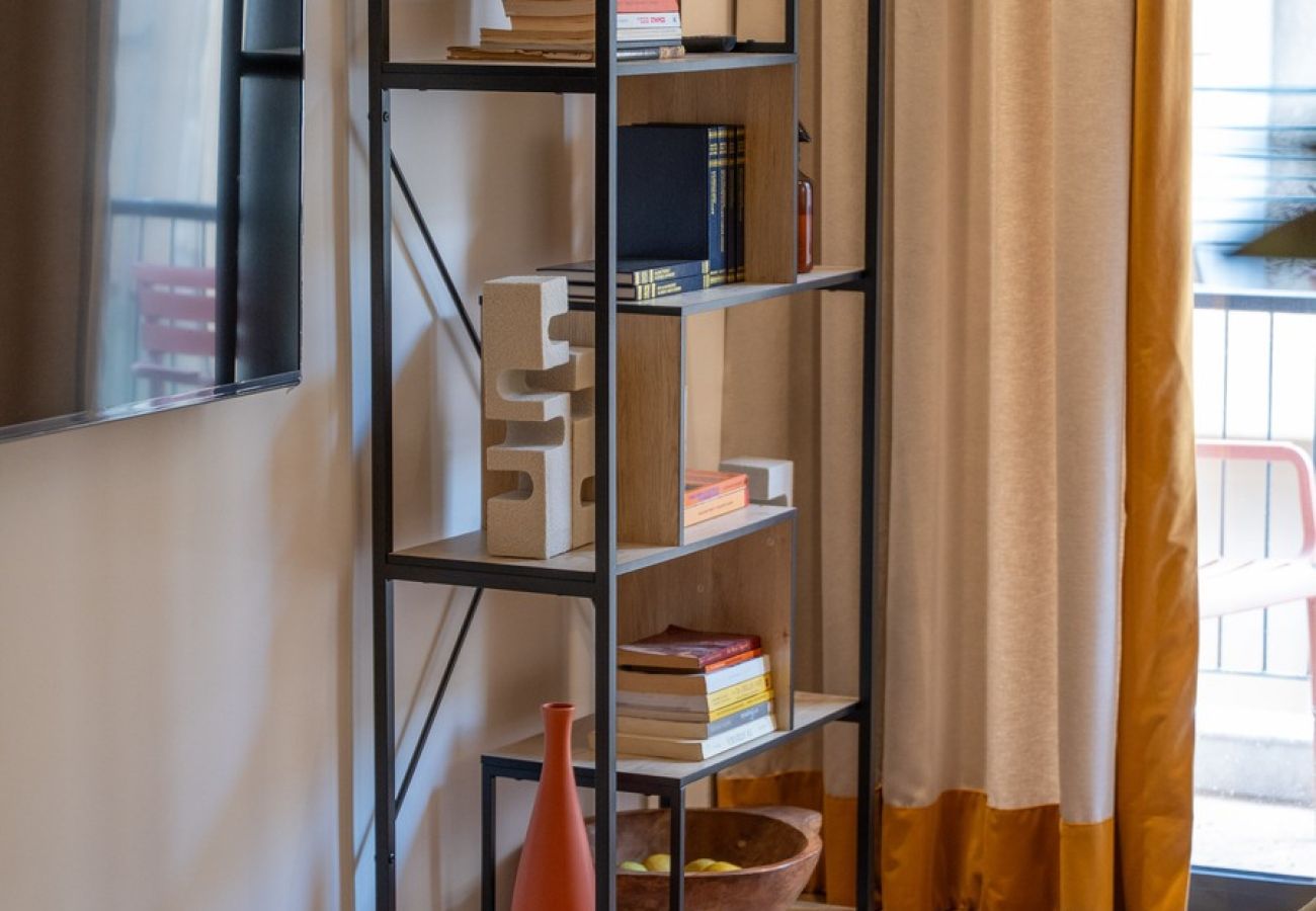 Apartment in Athens - Marathonos B1