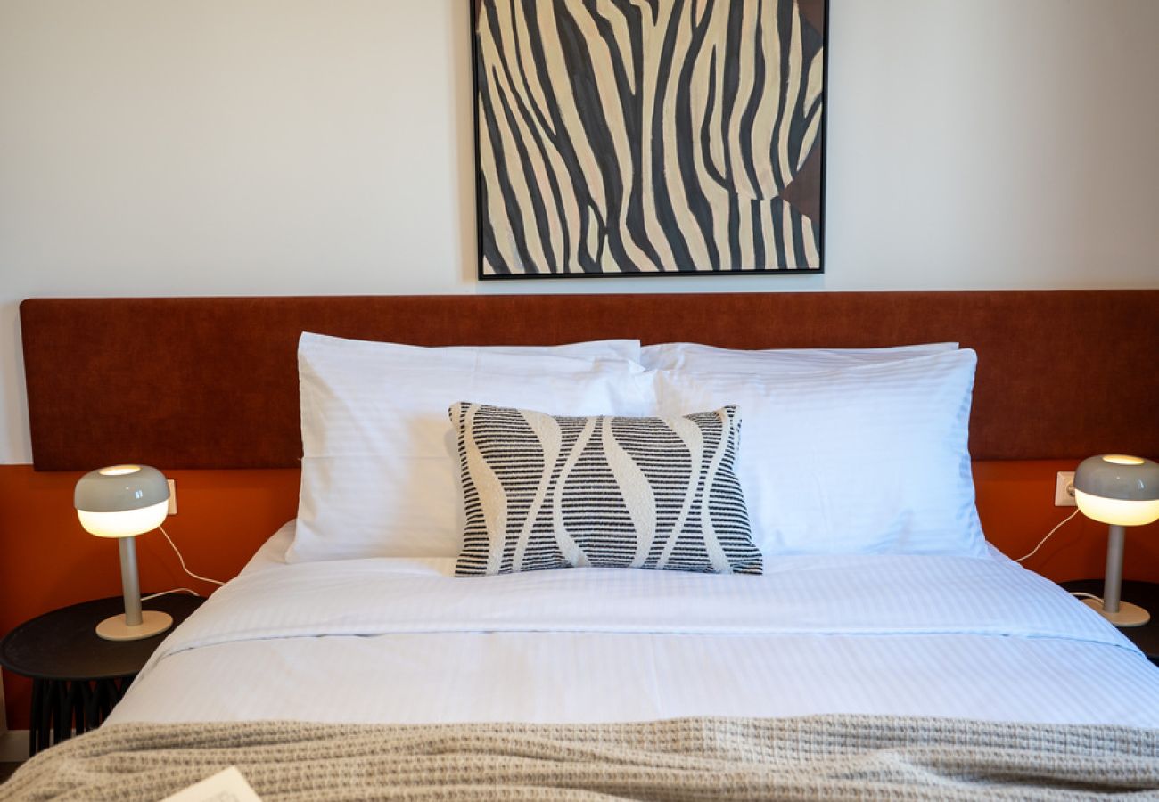 Apartment in Athens - Marathonos E2