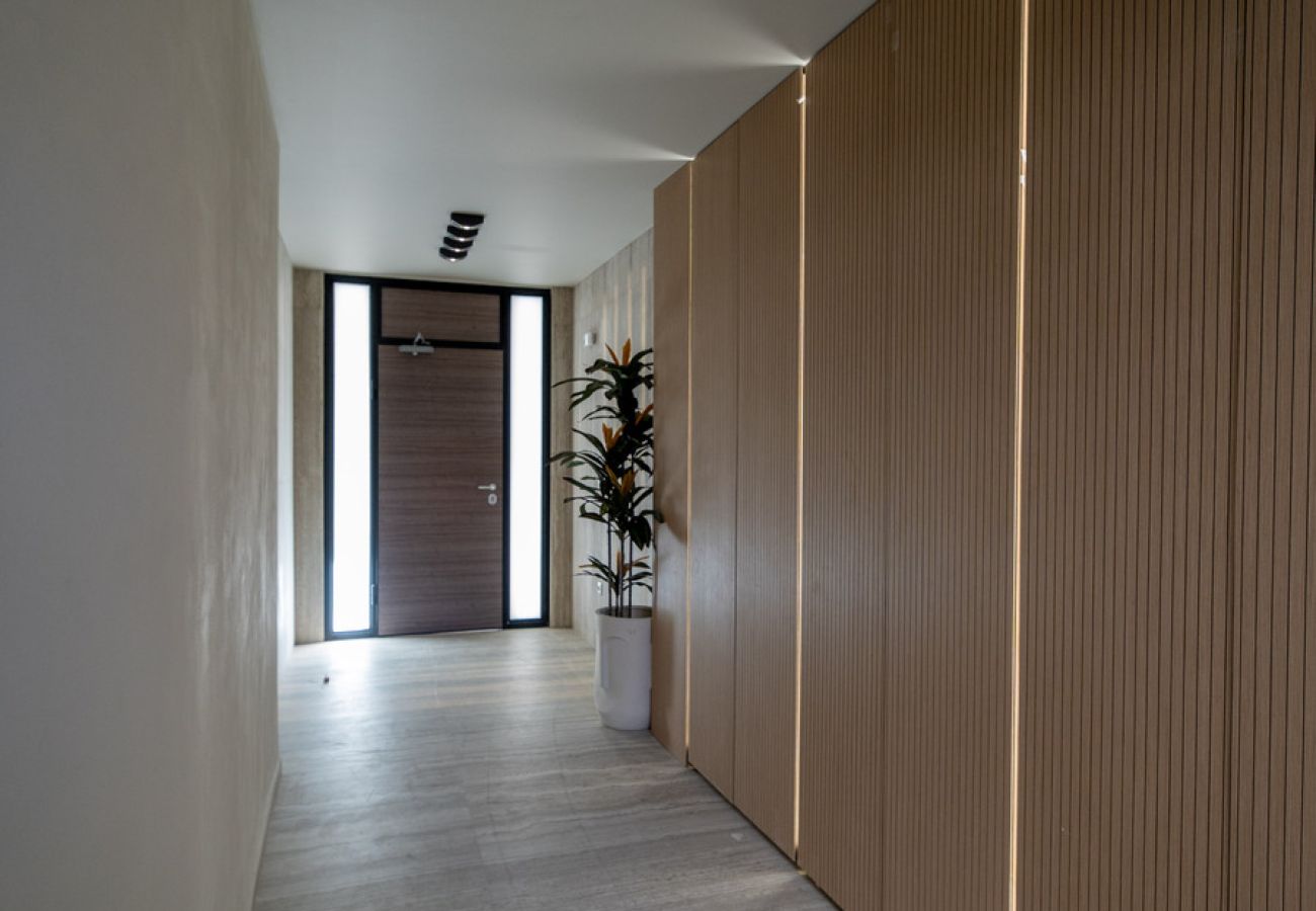 Apartment in Athens - Marathonos E2