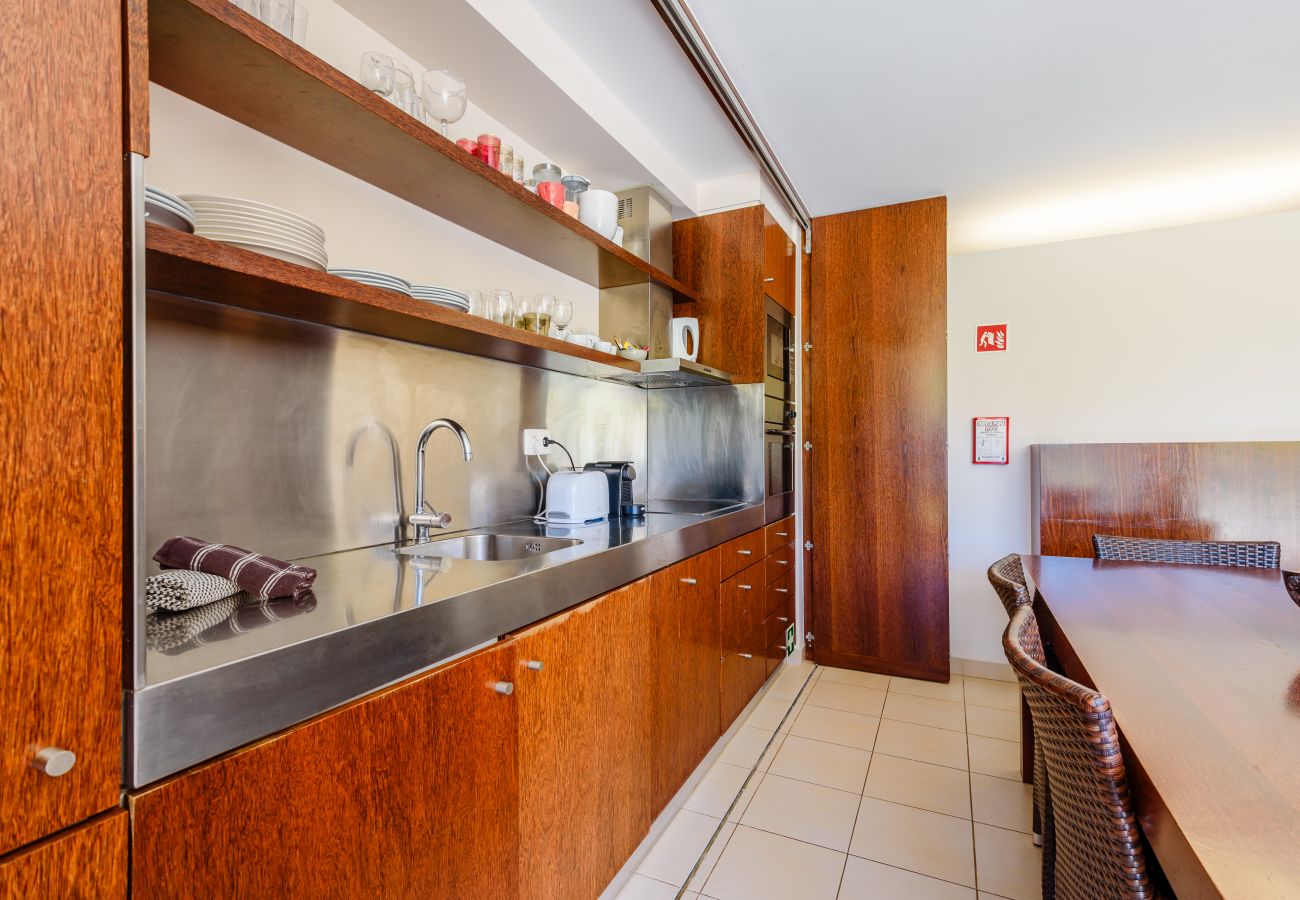 Apartment in Guia - Vila das Lagoas Salgados Retreat 