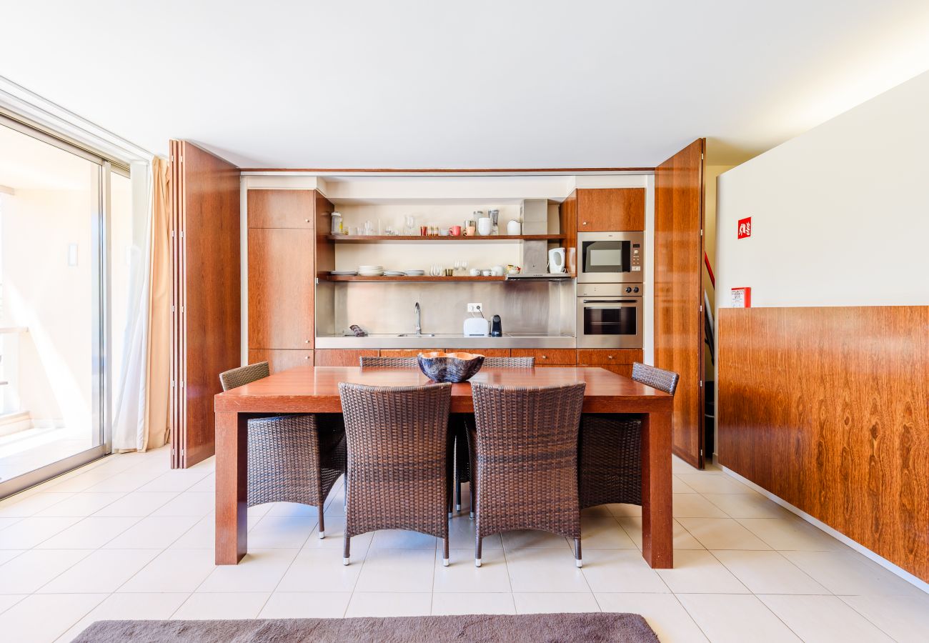 Apartment in Guia - Vila das Lagoas Salgados Retreat 