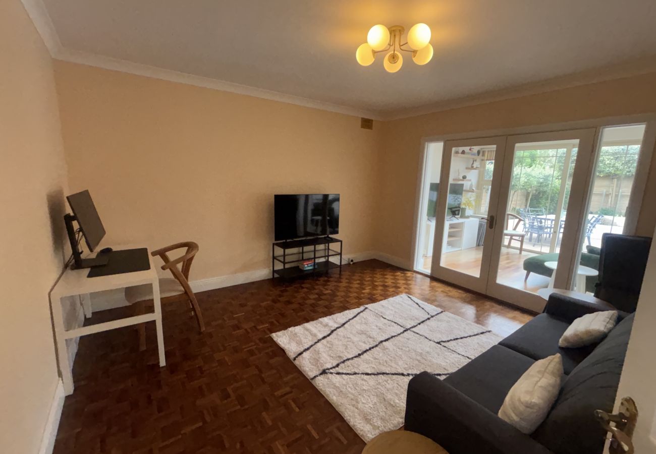 House in Dublin - Stylish Retreat Raheny