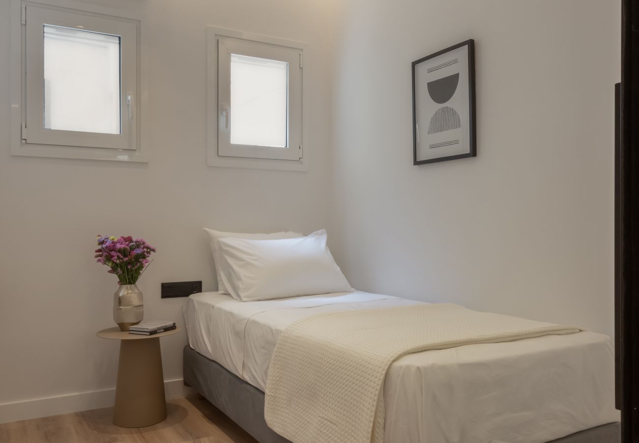 Apartment in Athens - Urban Living in Kolonaki