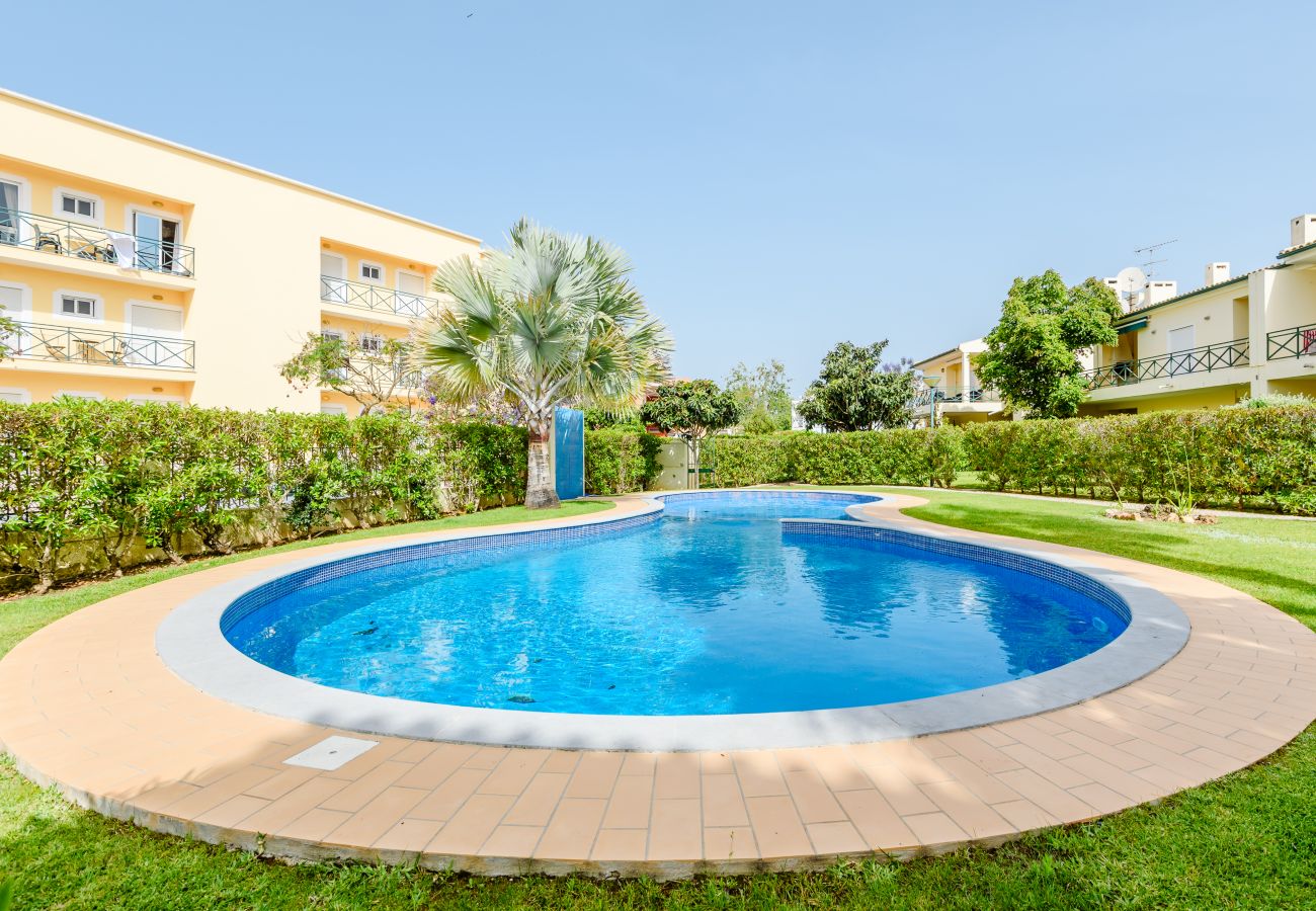 Apartment in Vilamoura - Vilamoura Garden & Pool Apartment