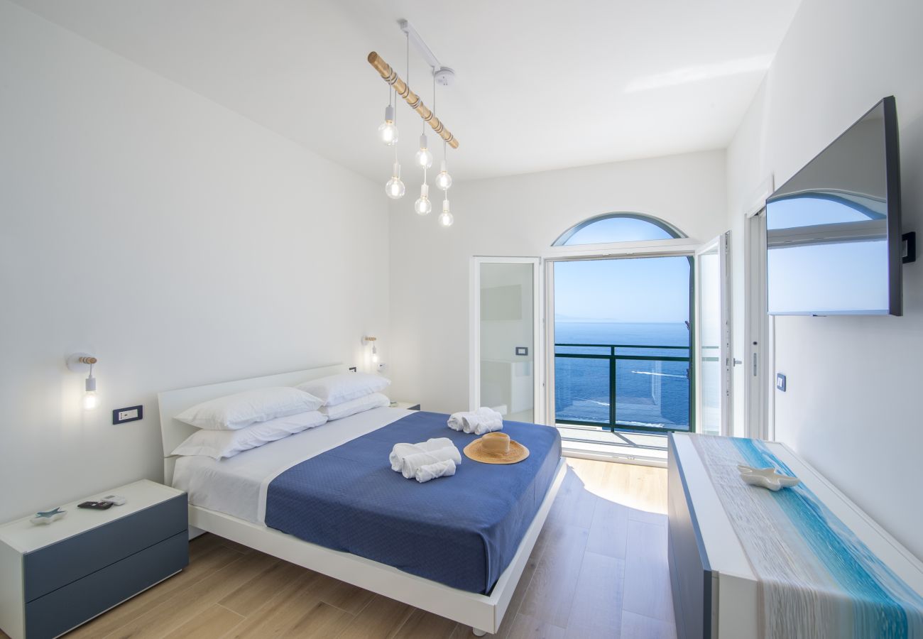 Villa in Praiano - Villa CristAl - Sea View Villa with Private Garden