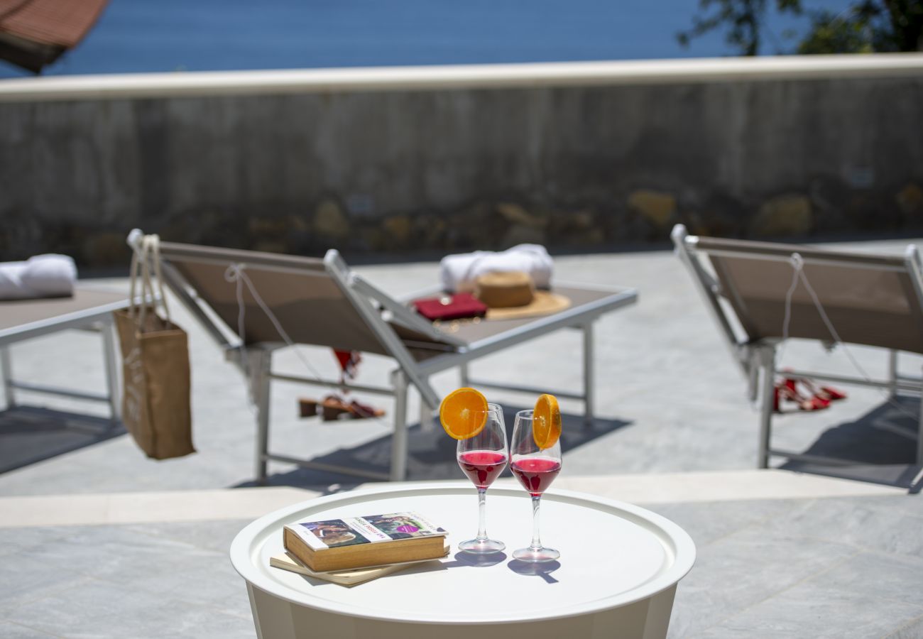 Villa in Praiano - Villa CristAl - Sea View Villa with Private Garden