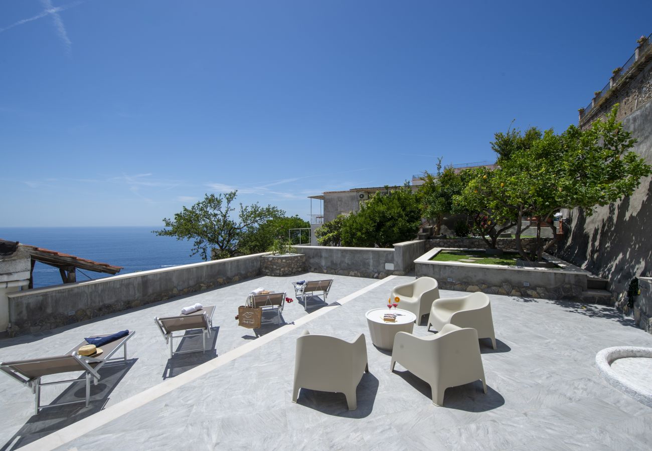 Villa in Praiano - Villa CristAl - Sea View Villa with Private Garden