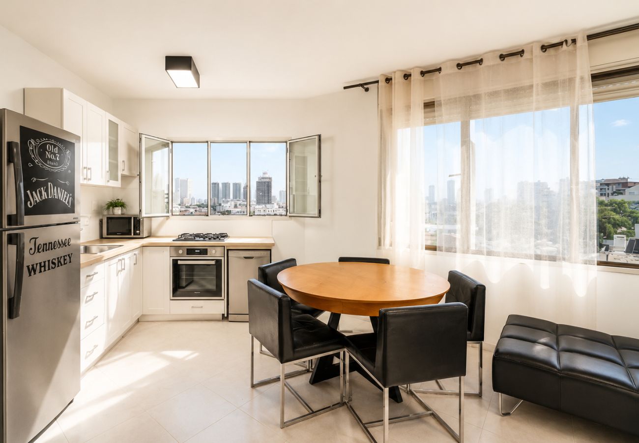 Apartment in Tel Aviv - Jaffa - MAMAD Duplex & Panoramic Terrace near Beach | FeelHome