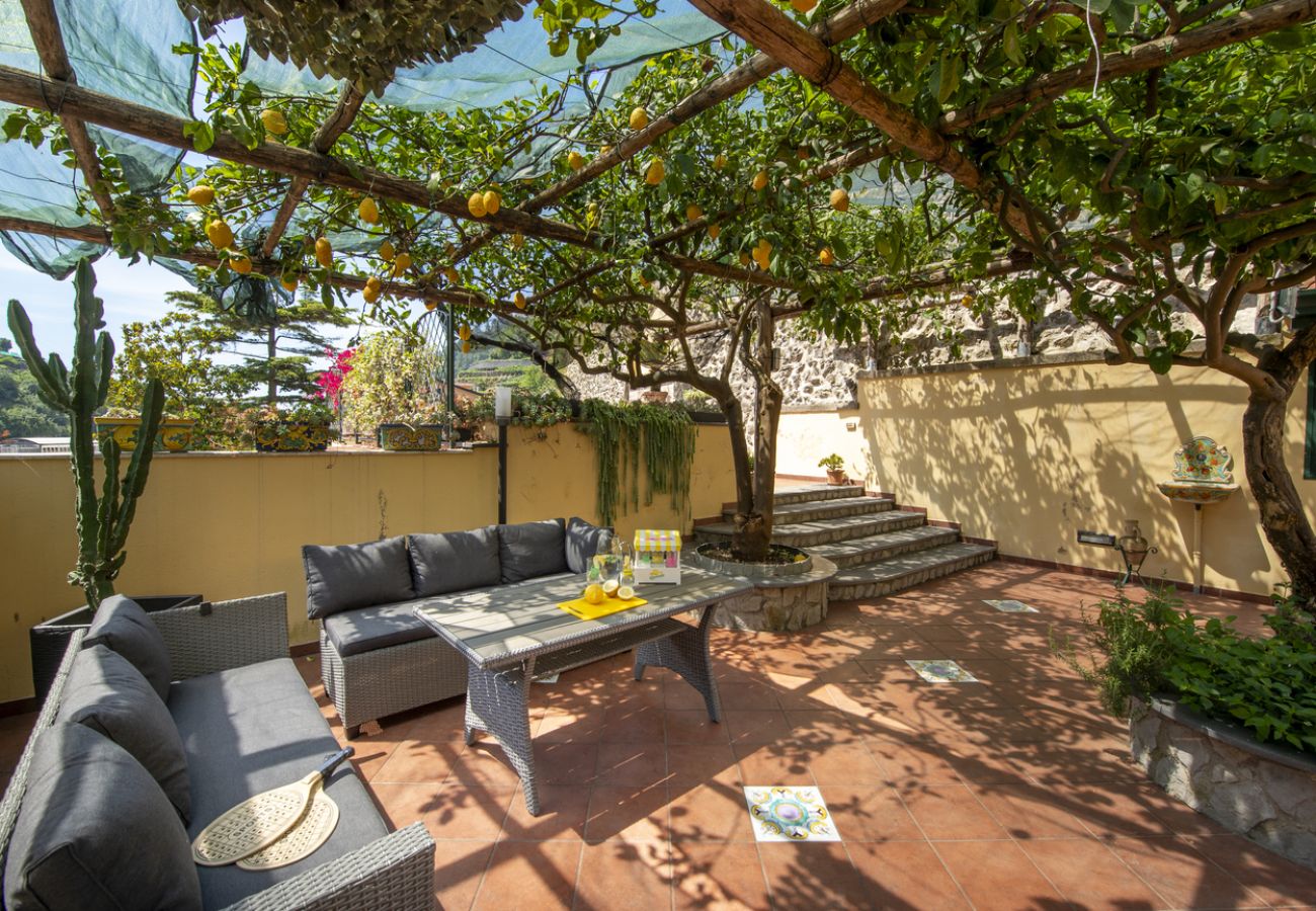 House in Maiori - Casa di Trilly - with Hot Tub & Lemon Garden