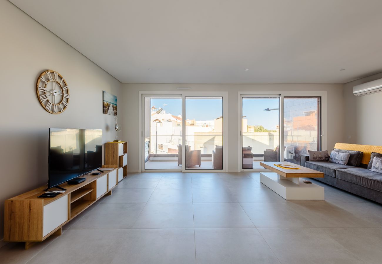 Apartment in Alvor - Casa Alvor Ria Retreat