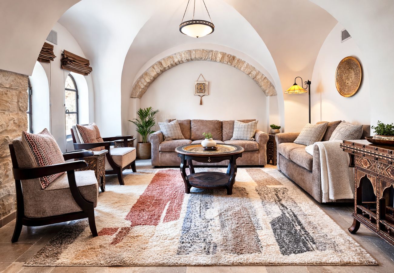 Apartment in Jerusalem - Old City Family Stone House with Rooftop | FeelHome