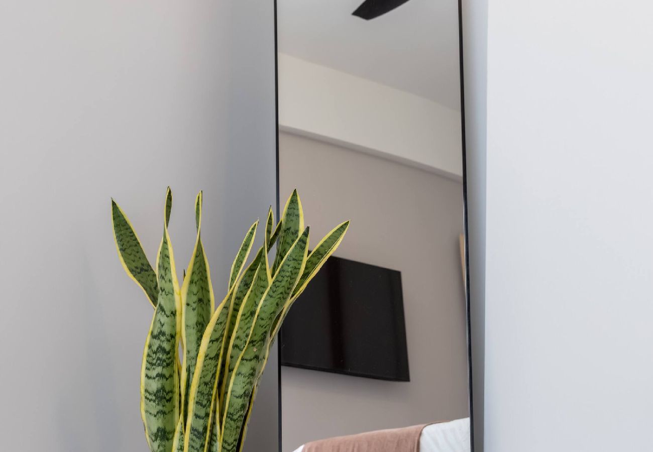 Apartment in Kallithea - Elegant Urban Flat Near Center
