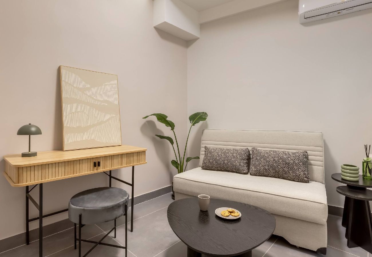 Apartment in Kallithea - Elegant Urban Flat Near Center
