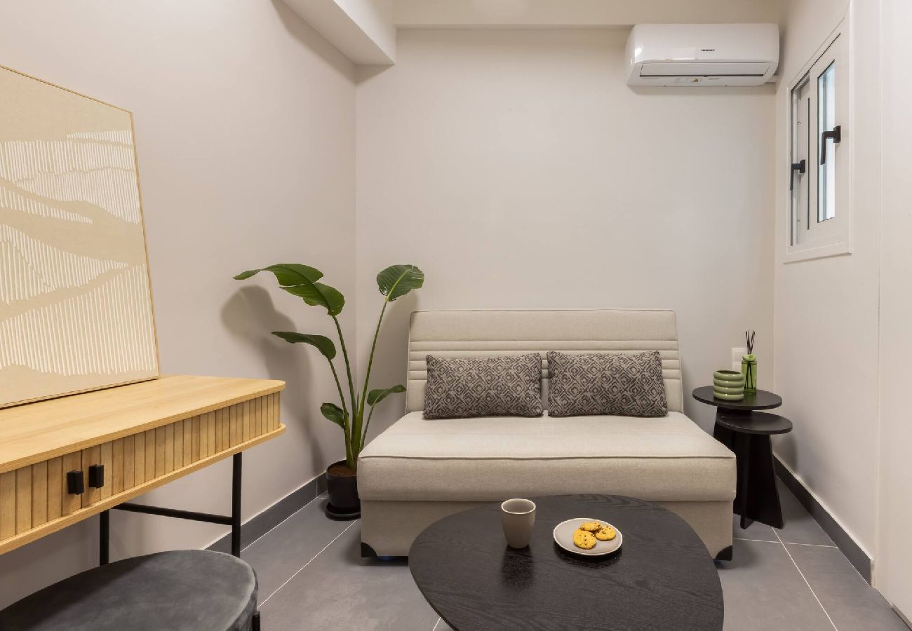 Apartment in Kallithea - Elegant Urban Flat Near Center
