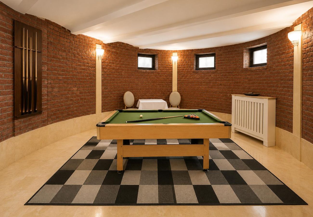 Rent by room in Predeal - The Noble Suite
