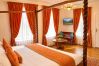 Rent by room in Predeal - The Queen Suite