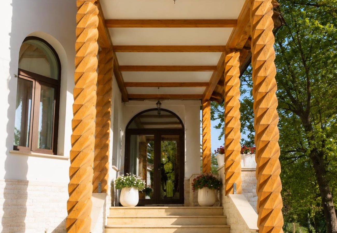Rent by room in Predeal - The Princess Suite