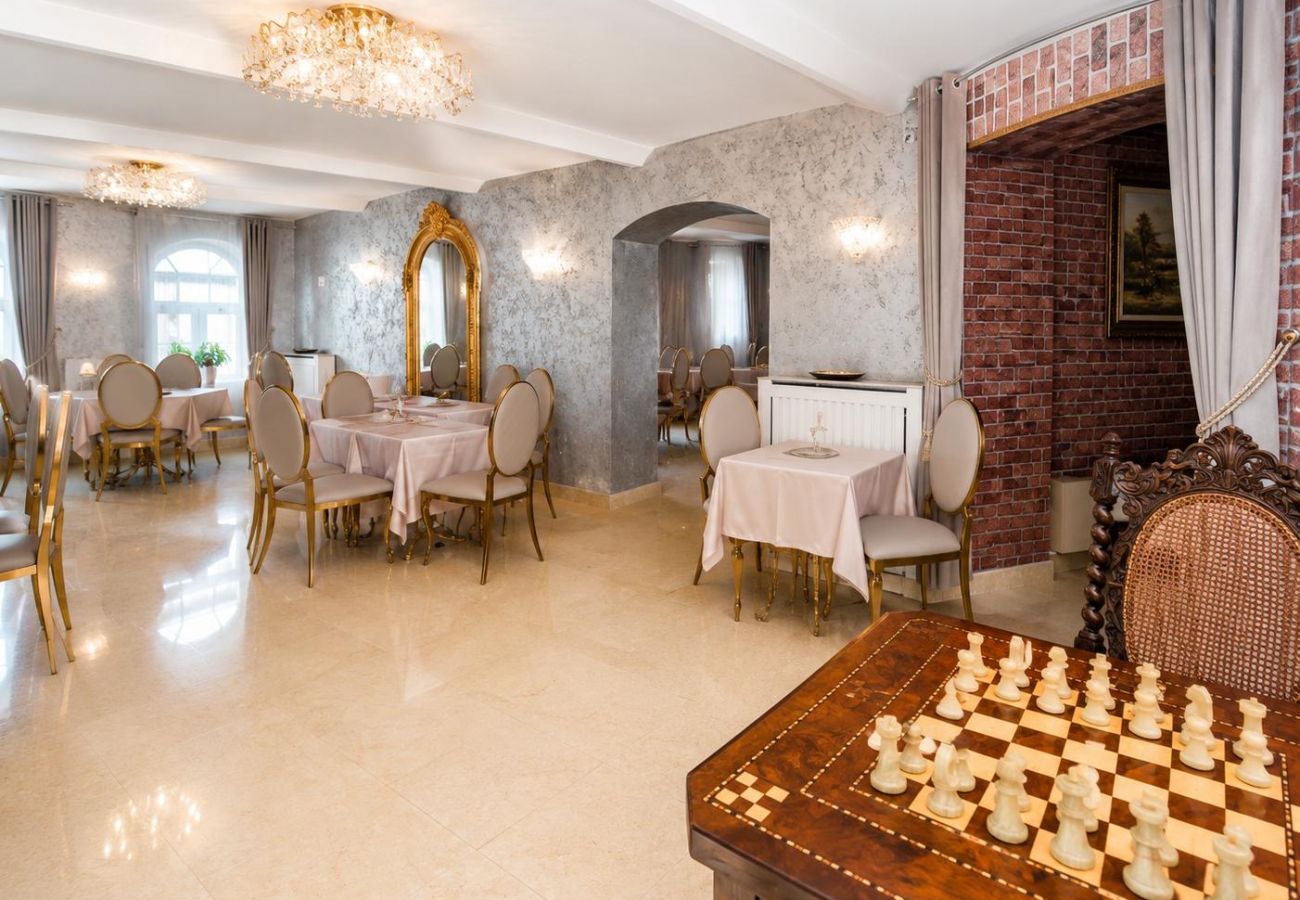 Rent by room in Predeal - The Princess Suite