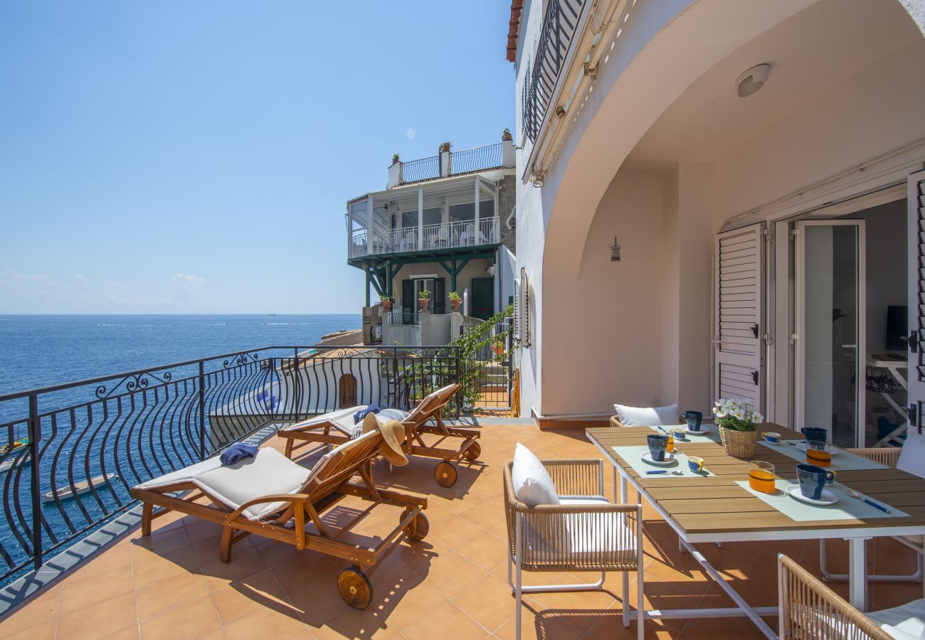 House in Praiano - Casa Albachiara | Waterfront, Just Steps from the Beach