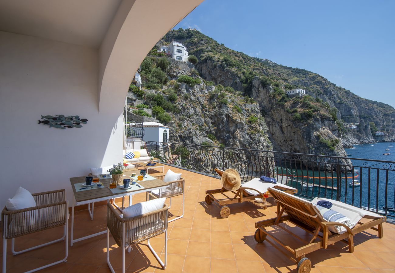 House in Praiano - Casa Albachiara | Waterfront, Just Steps from the Beach