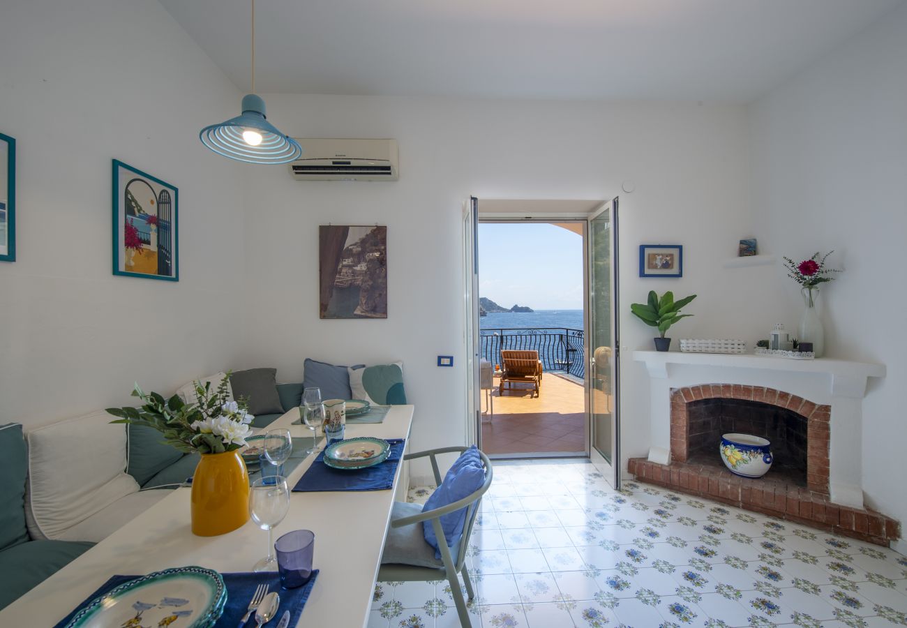 House in Praiano - Casa Albachiara | Waterfront, Just Steps from the Beach
