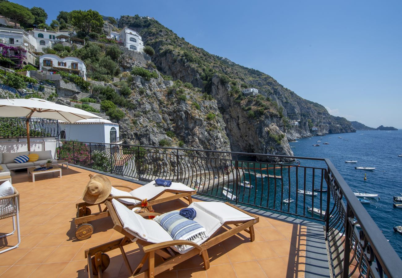 House in Praiano - Casa Albachiara | Waterfront, Just Steps from the Beach