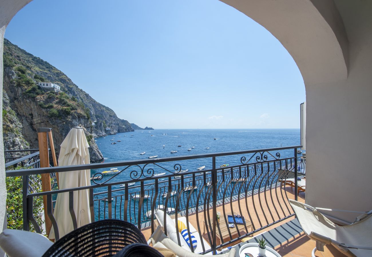 House in Praiano - Casa Albachiara | Waterfront, Just Steps from the Beach