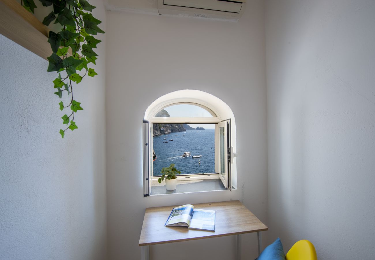 House in Praiano - Casa Albachiara | Waterfront, Just Steps from the Beach