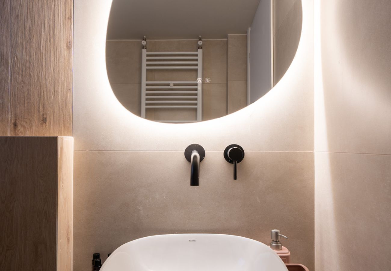 Apartment in Athens - Michalakopoulou 99