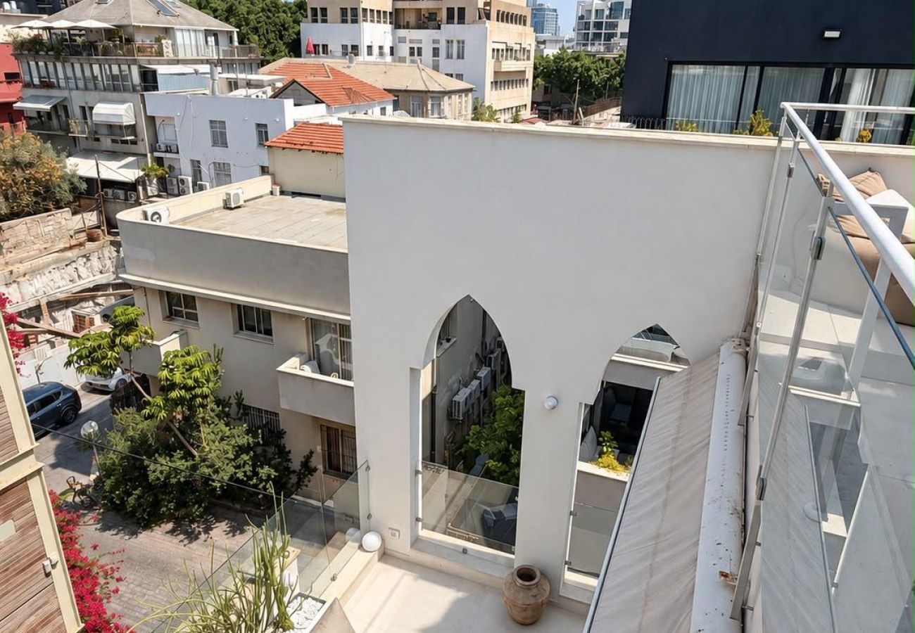 Apartment in Tel Aviv - Jaffa - Design Duplex 2 Terraces near Carmel Market | FeelHome