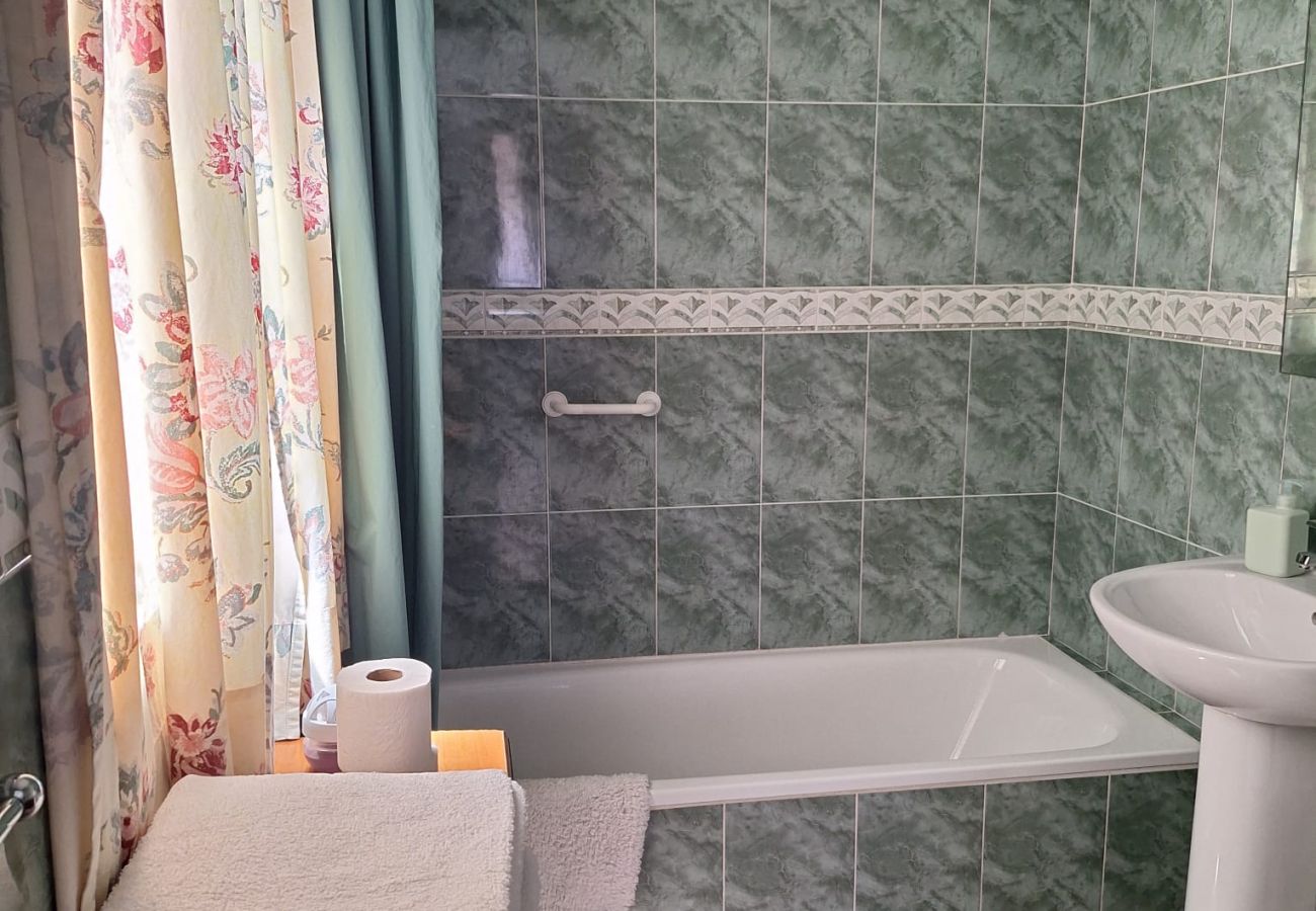 Apartment in Seville - YourHouse Feria, apartment in Sevilla center