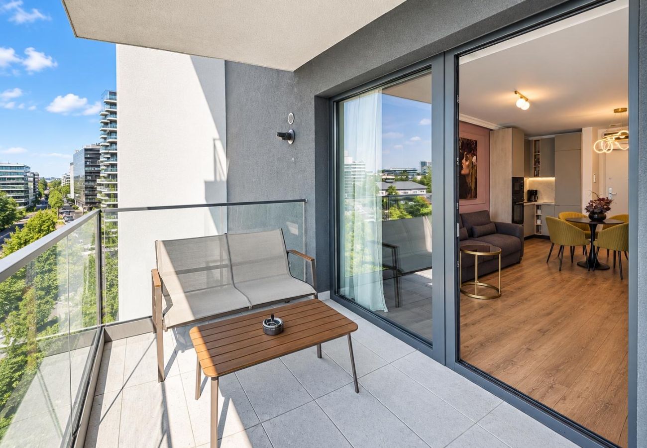 Apartment in Bucharest - Purple Vista