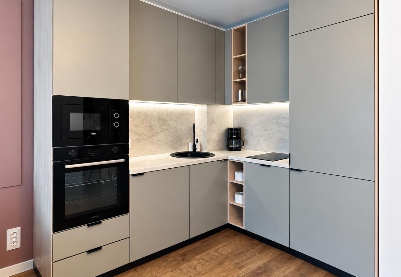 Apartment in Bucharest - Purple Vista
