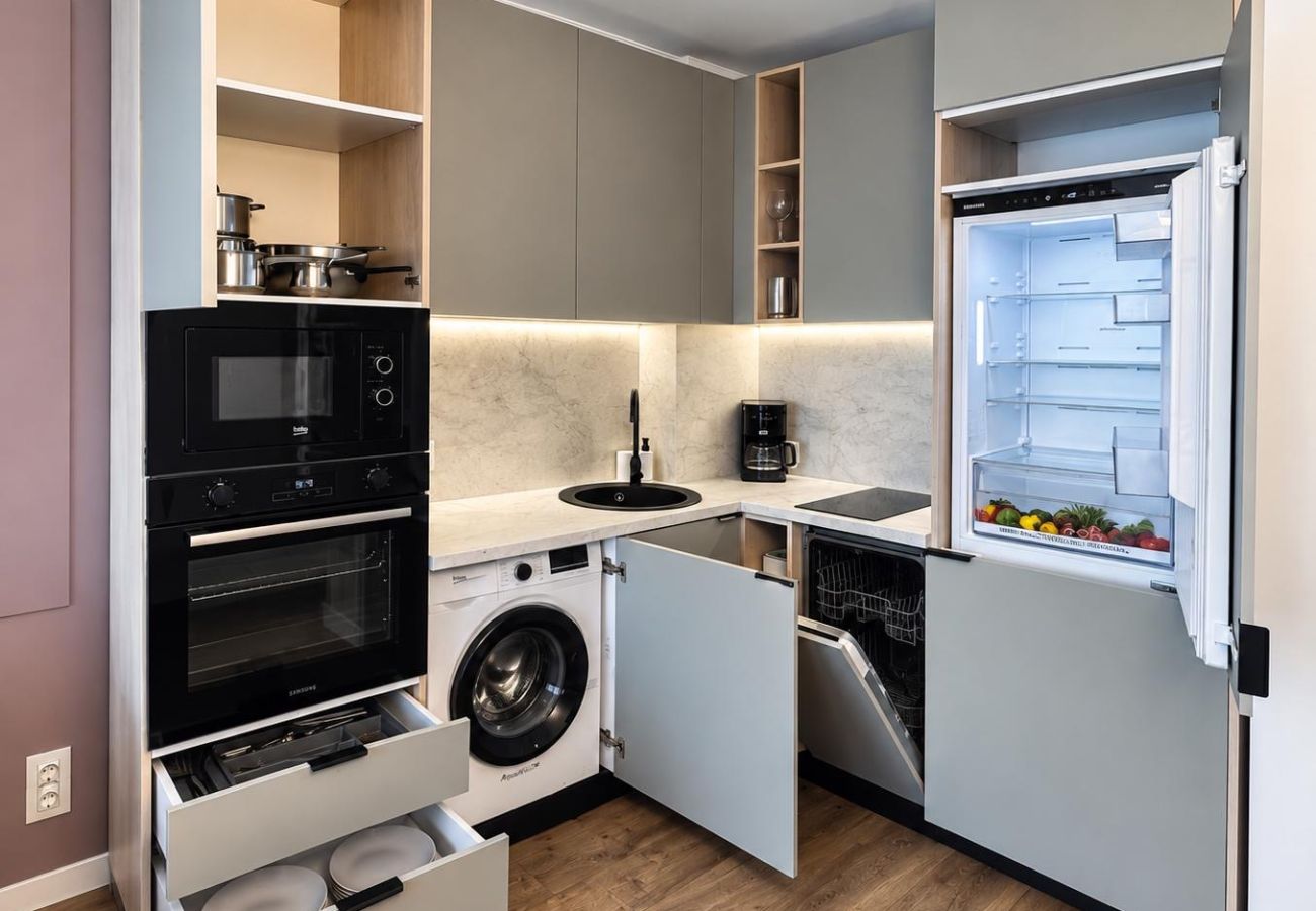Apartment in Bucharest - Purple Vista