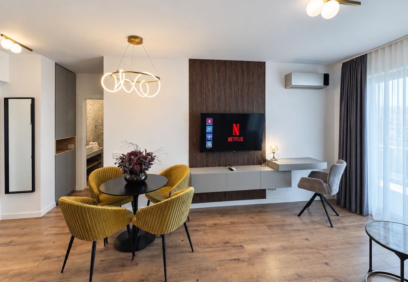 Apartment in Bucharest - Purple Vista