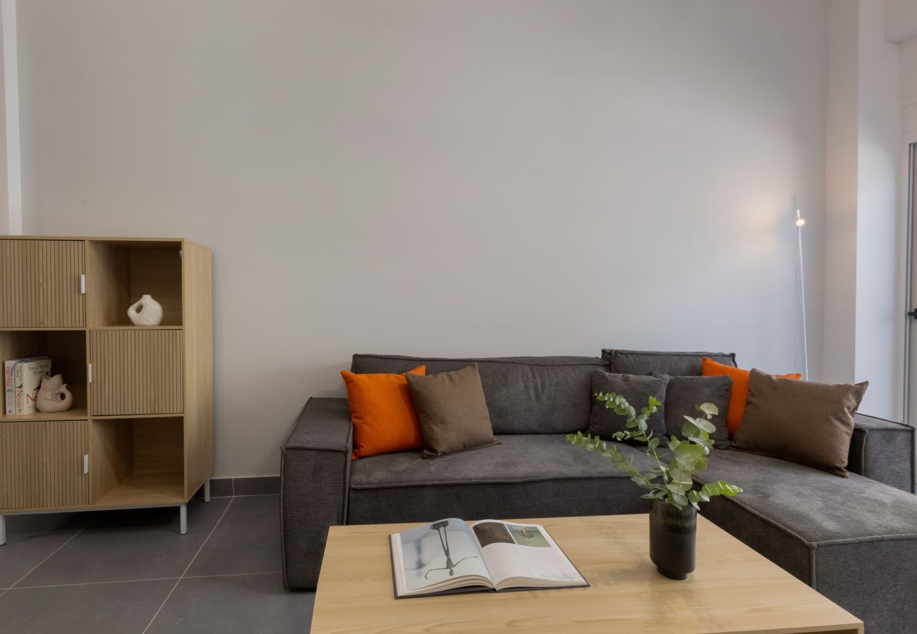 Apartment in Kallithea - Sleek 3BDR Apartment in Kallithea