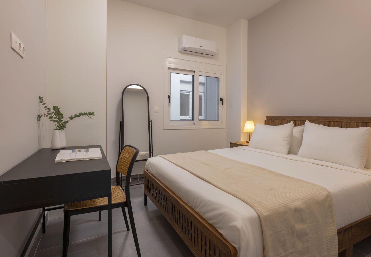 Apartment in Kallithea - Sleek 3BDR Apartment in Kallithea