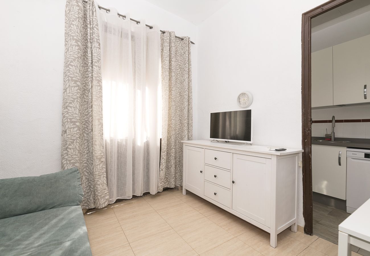 Apartment in Seville - YourHouse Feria