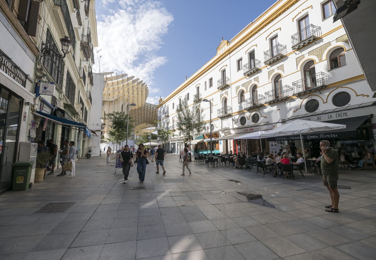Apartment in Seville - YourHouse Feria