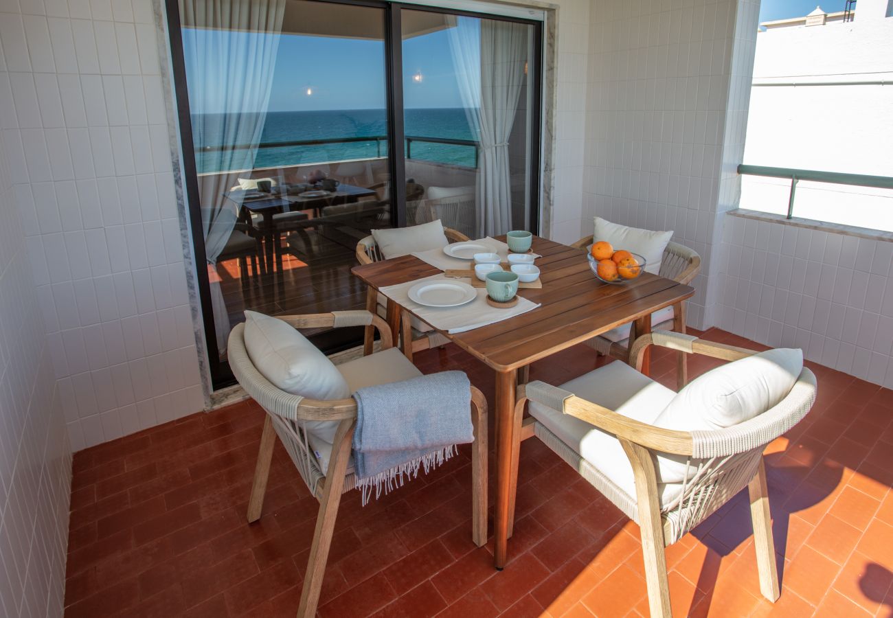 Apartment in Armação de Pêra - Casino Velho Oceanfront