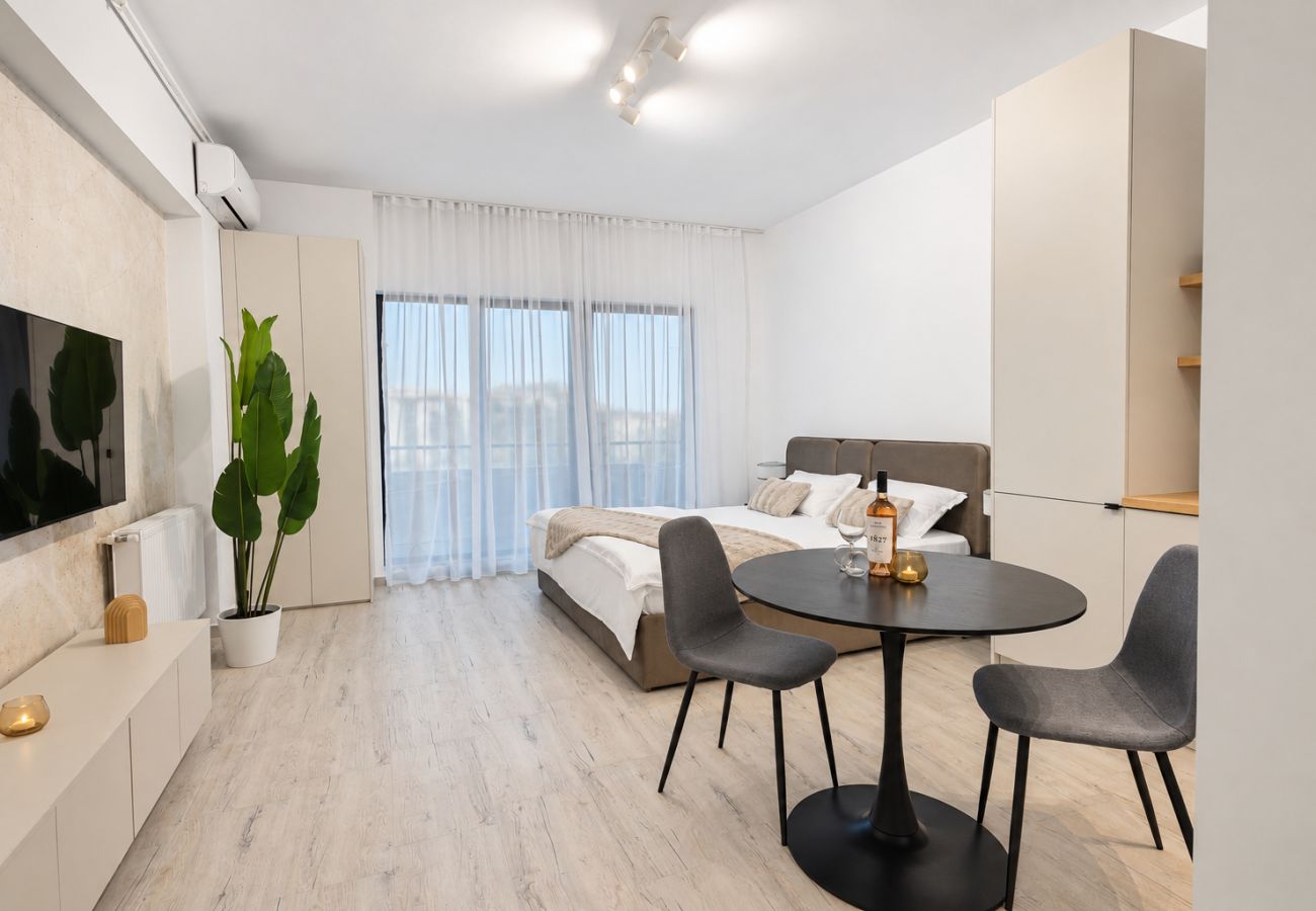 Apartment in Navodari - Hubix 17