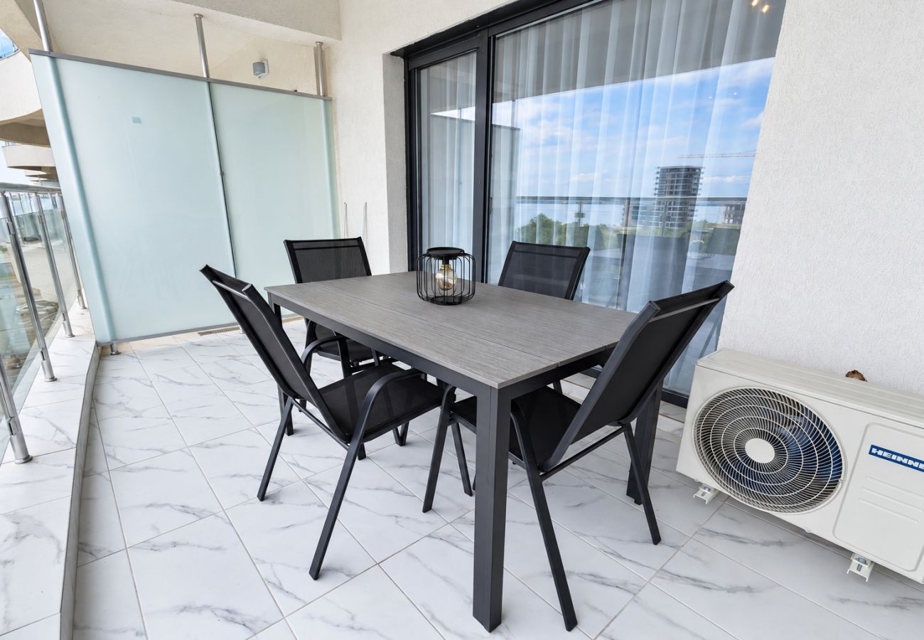 Apartment in Navodari - Hubix 17