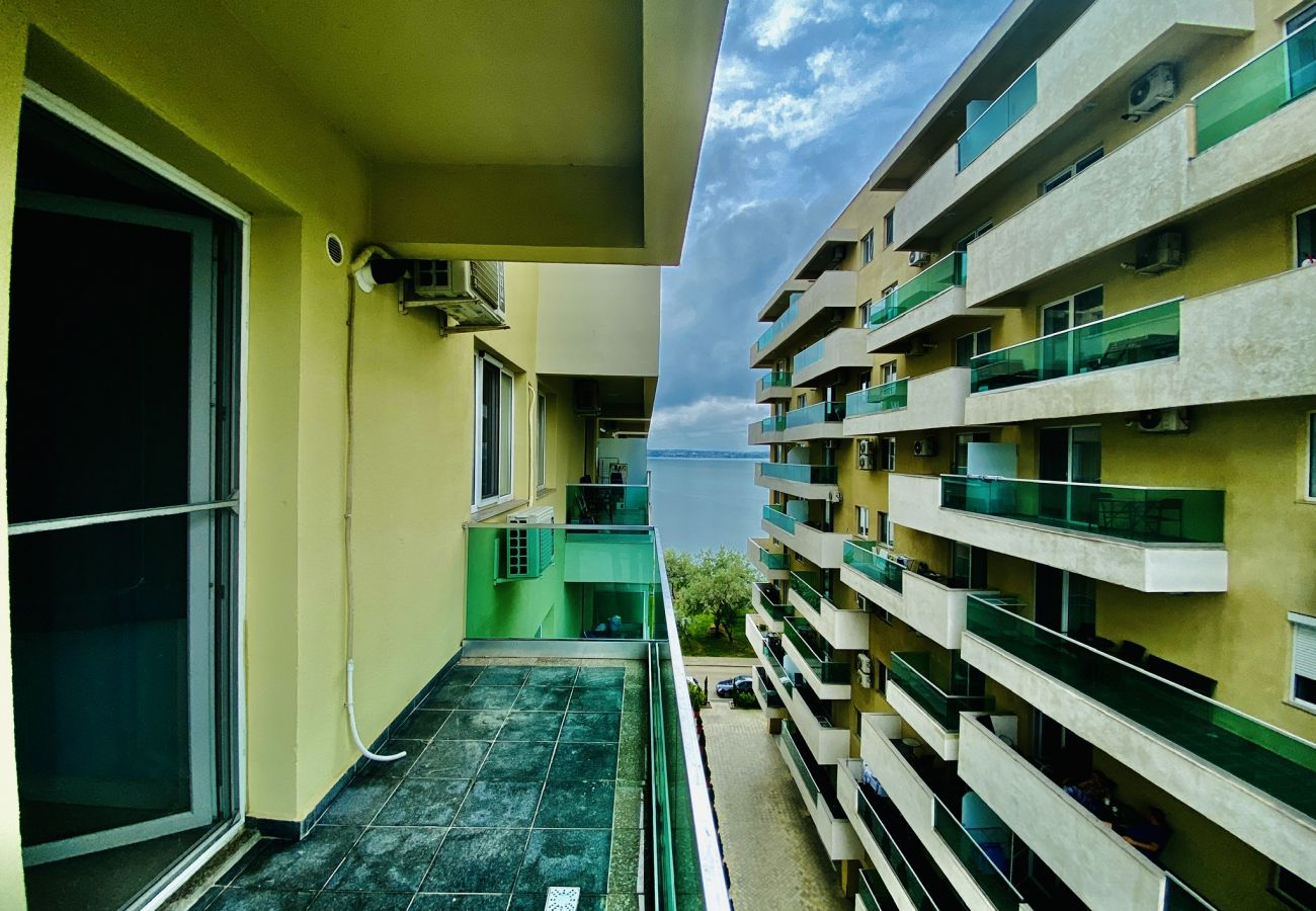 Apartment in Mamaia - Buy or Rent Elegant With Balcony Sea view 